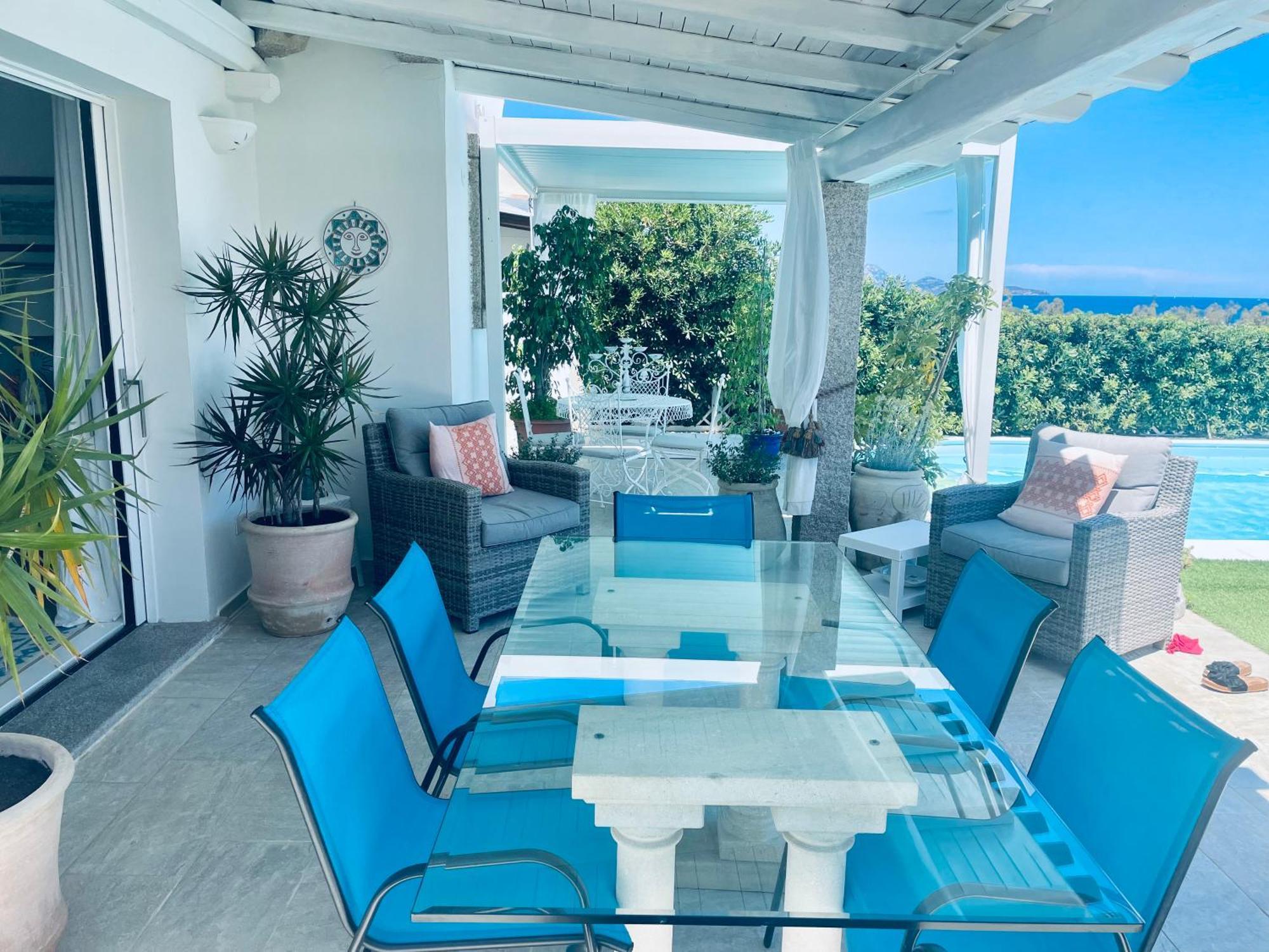 Villa Adel San Teodoro  Eksteriør billede