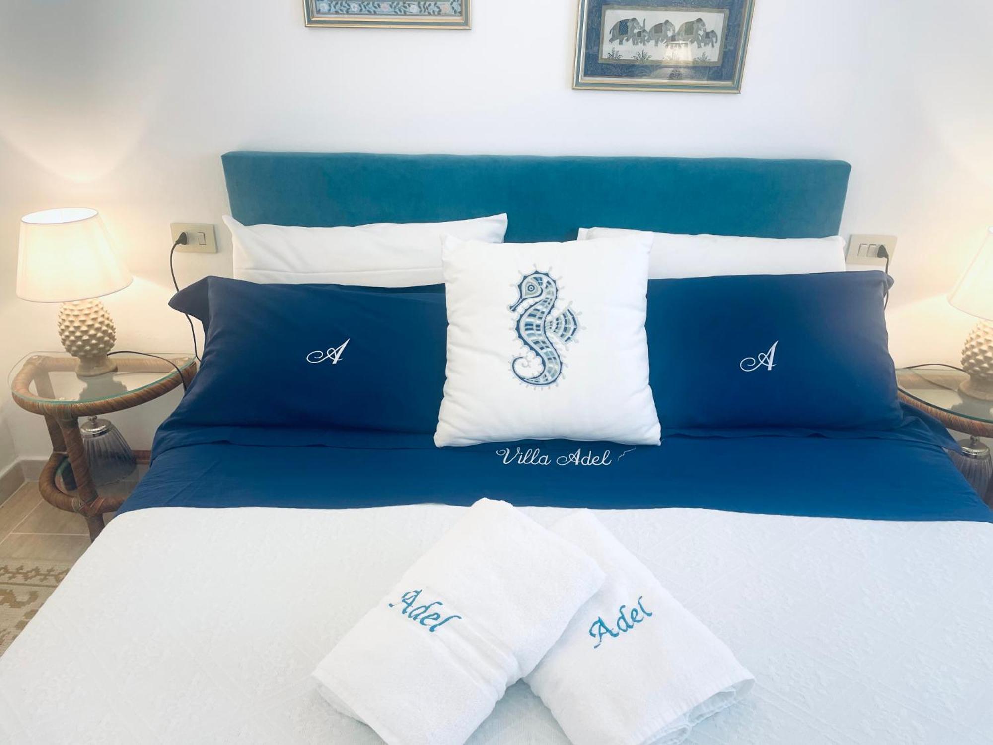 Villa Adel San Teodoro  Eksteriør billede